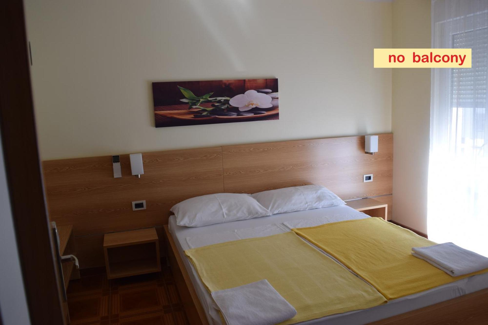Bed & Breakfast Grgic Novigrad Istria Exteriör bild